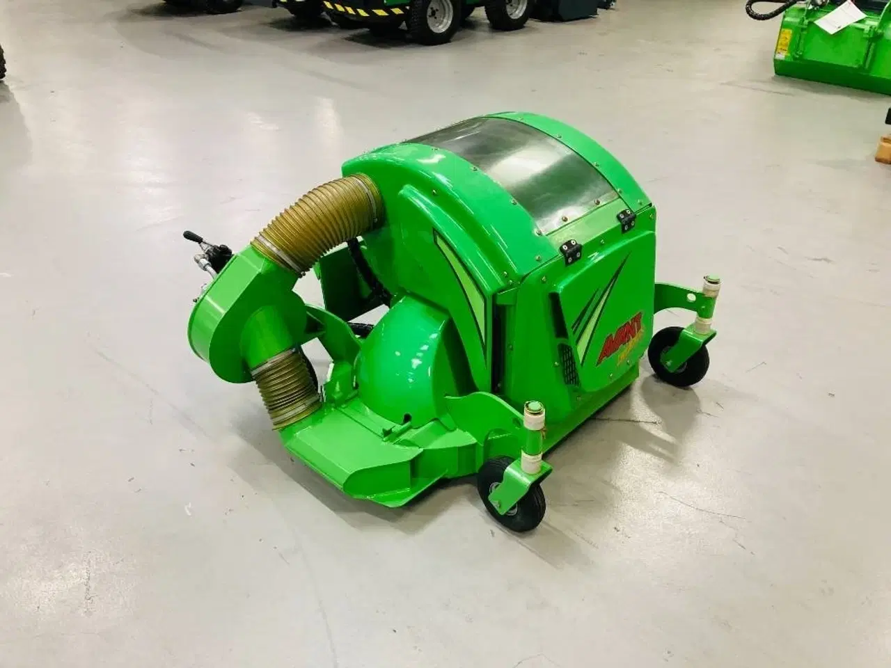 Billede 3 - Avant Græsklipper 1200 m. opsamler