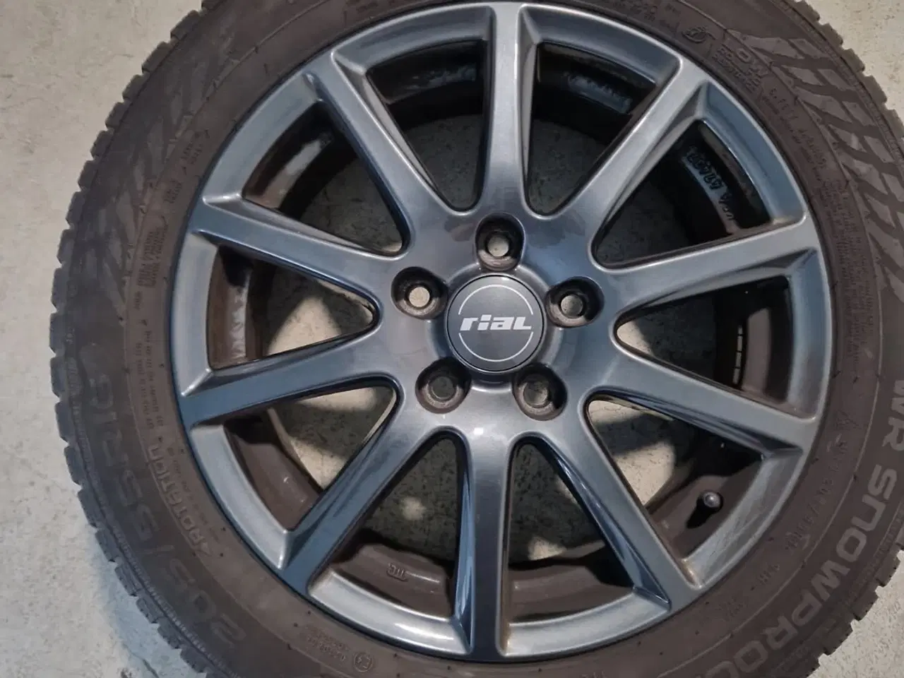 Billede 3 - Nokian Snowproof Vinterdæk med fælge