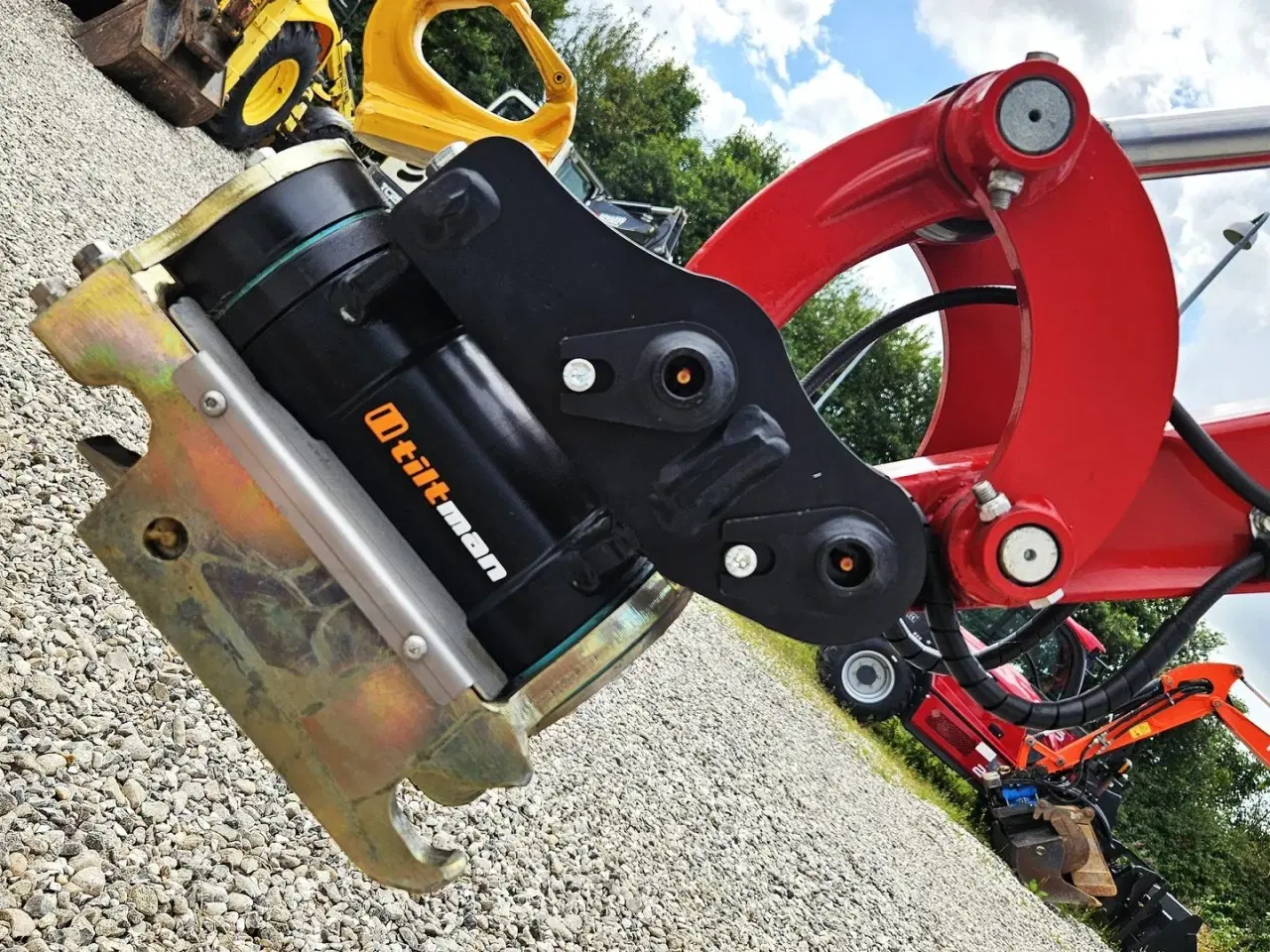 Billede 8 - MOLE M12  / fabriksny / med skovle & Kubota motor