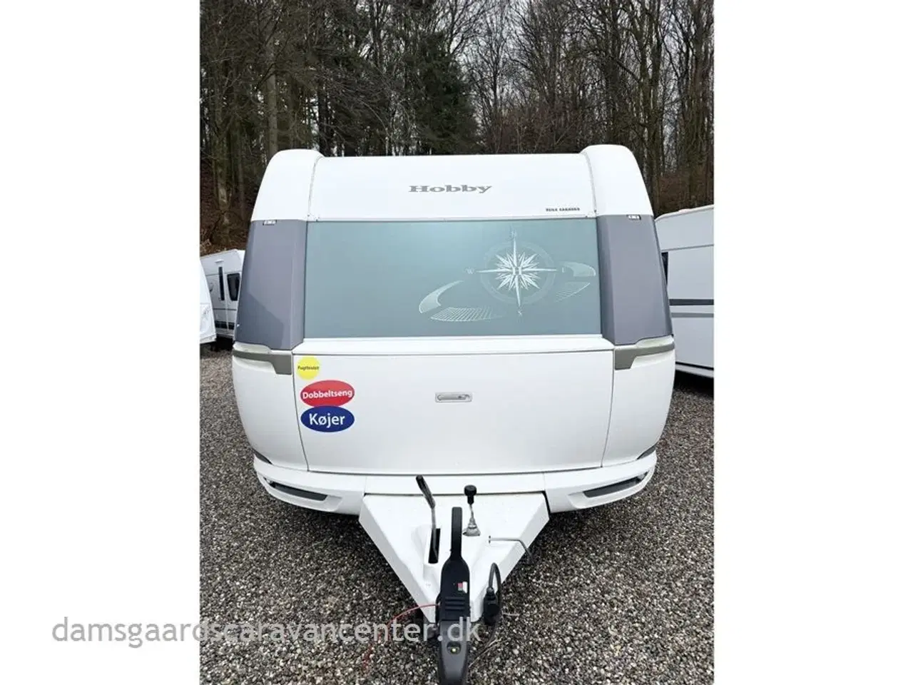 Billede 3 - 2015 - Hobby De Luxe 650 KMFe   Dobbeltseng-Køjer-Telt