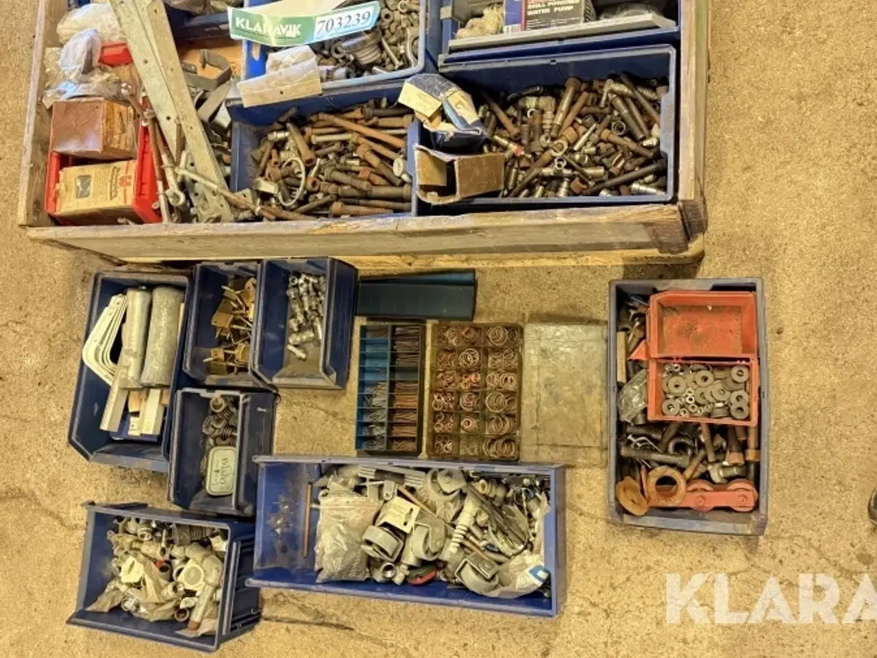 Billede 2 - Blandede bolte,skruer,møtrikker,skiver,fittings,stifter osv.