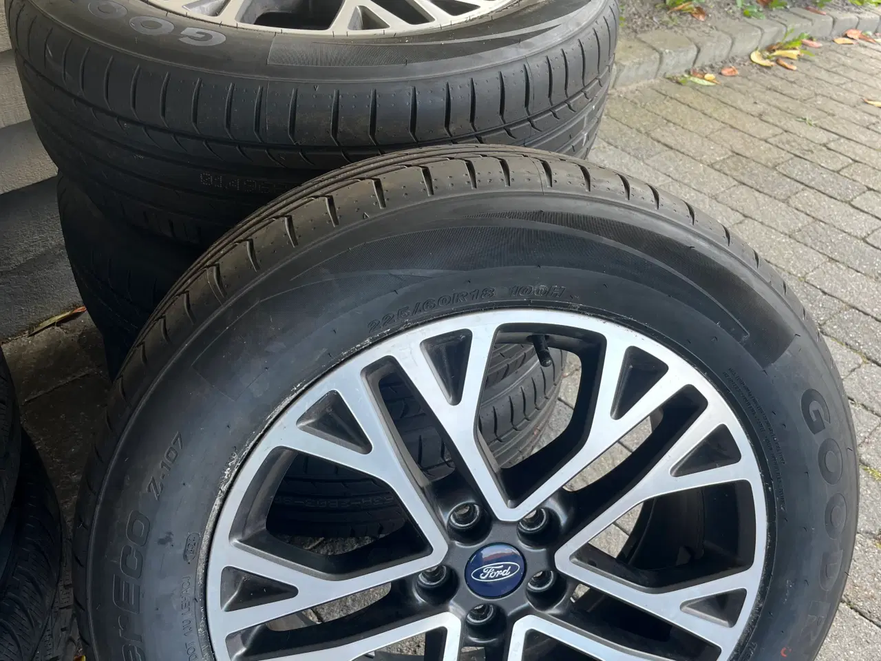 Billede 1 - Originale 18” Ford Kuga Alufælge med nye sommerdæk