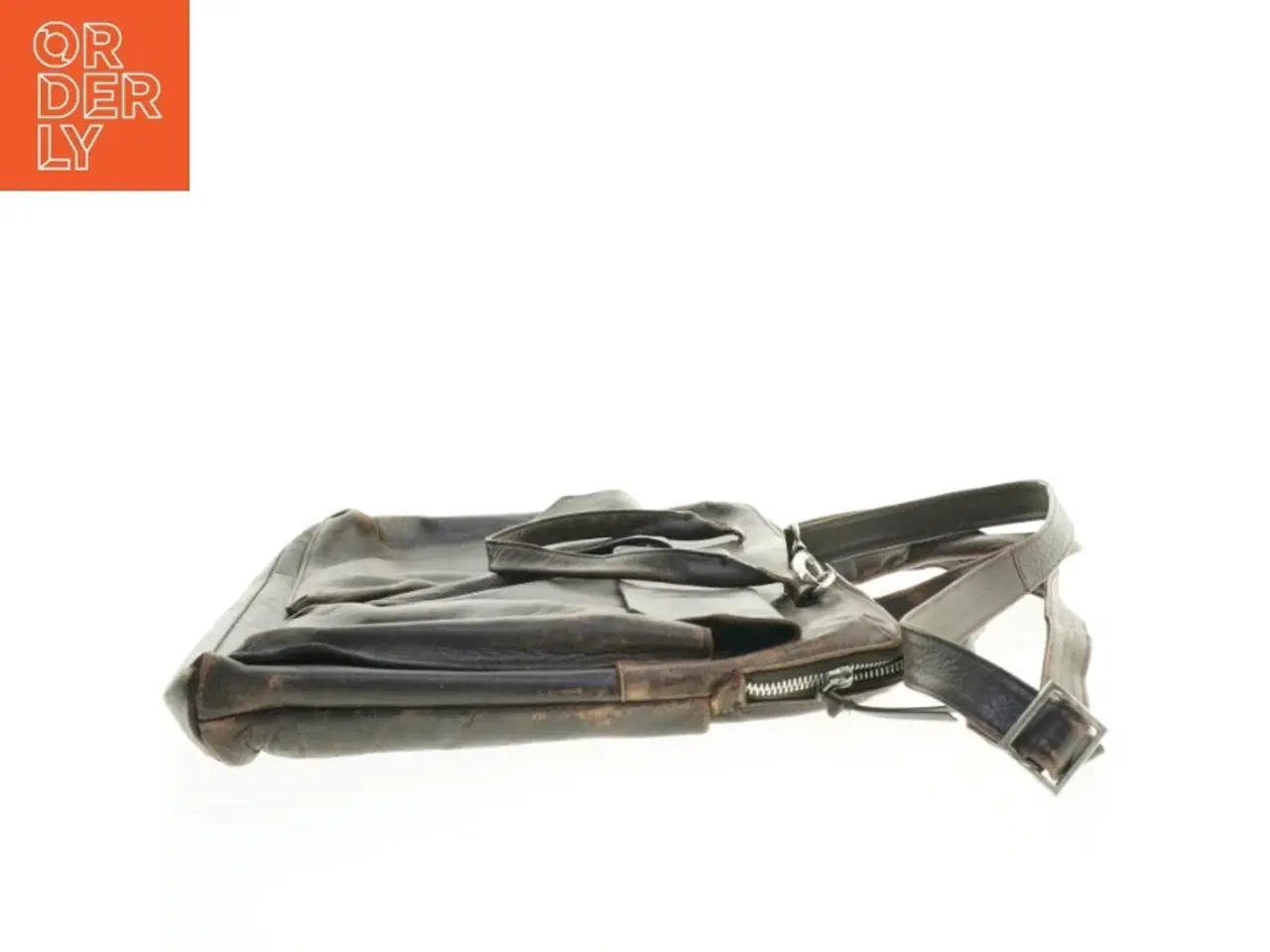 Billede 3 - Sort skuldertaske i læder (str. 43 x 36 cm)