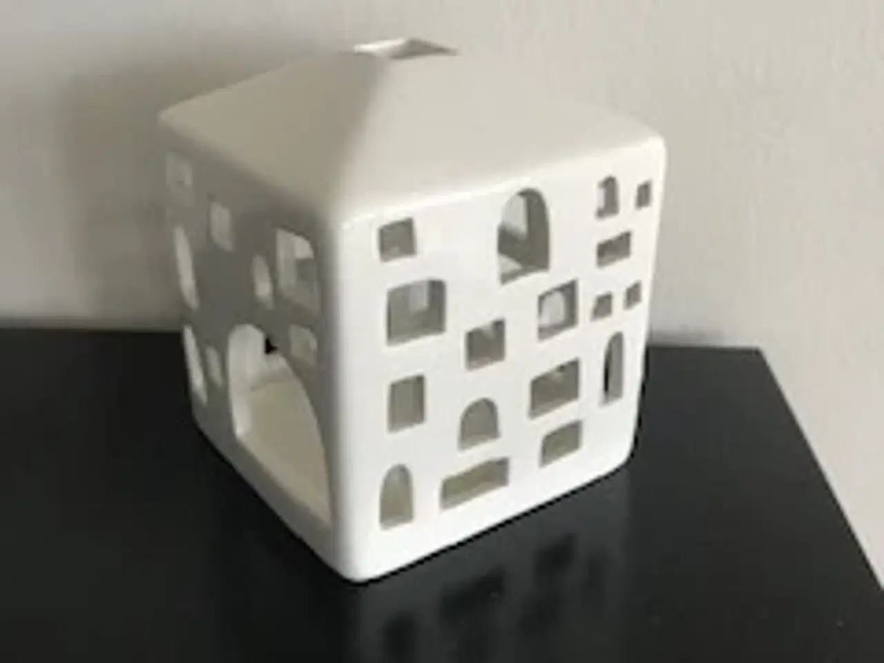 Billede 1 - Lyshus porcelæn Kähler