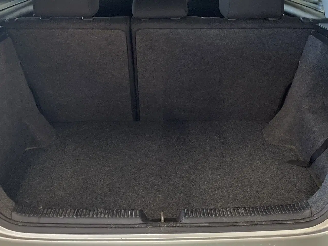 Billede 3 - Toyota Corolla 1,4 Linea Terra 97HK 5d