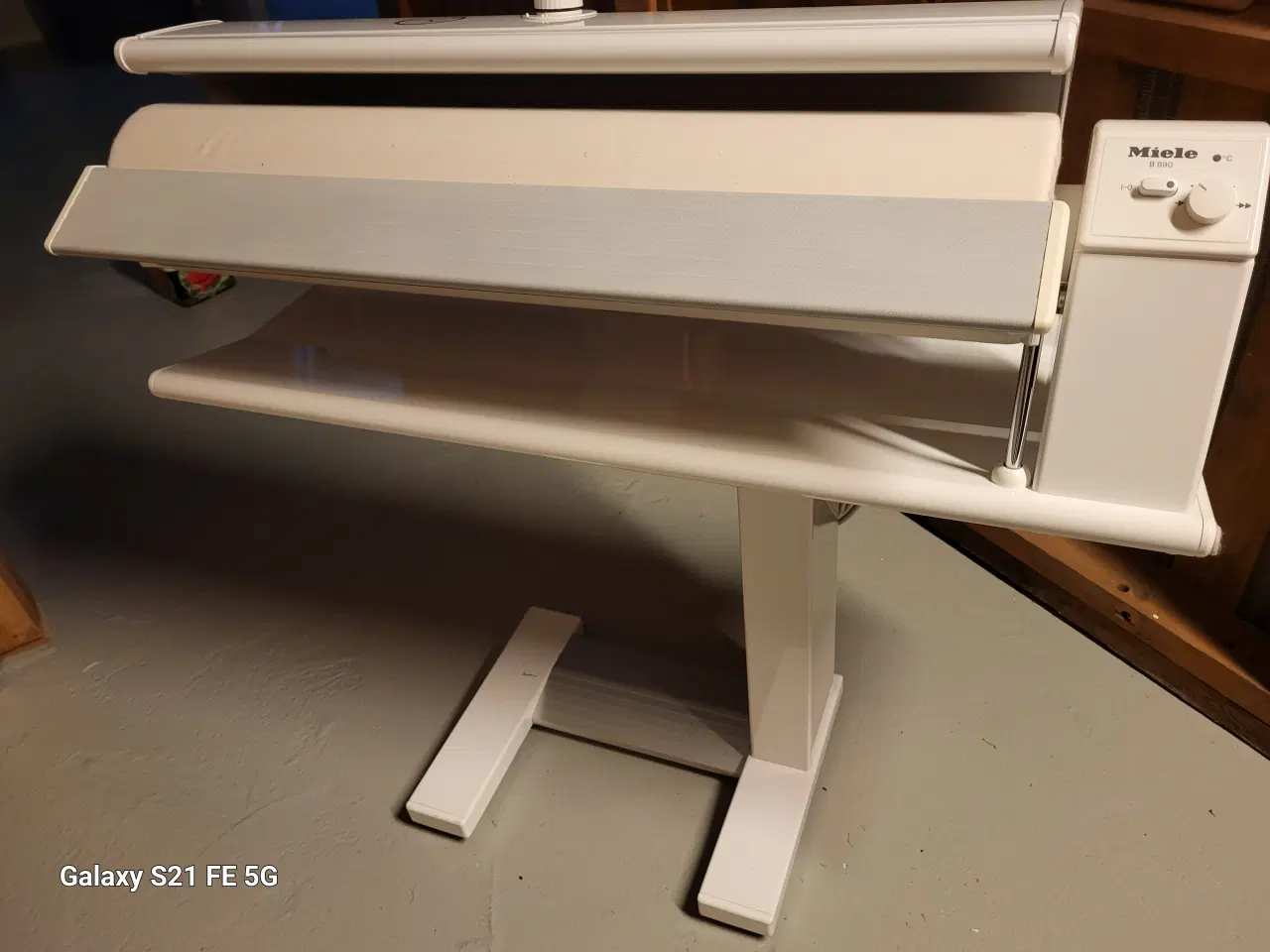 Billede 1 - Miele strygerulle model B 890 - 220/230 Volt