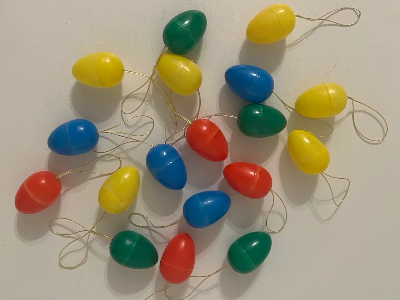 Billede 1 - Påskeæg t/ophæng i plastic - RETRO