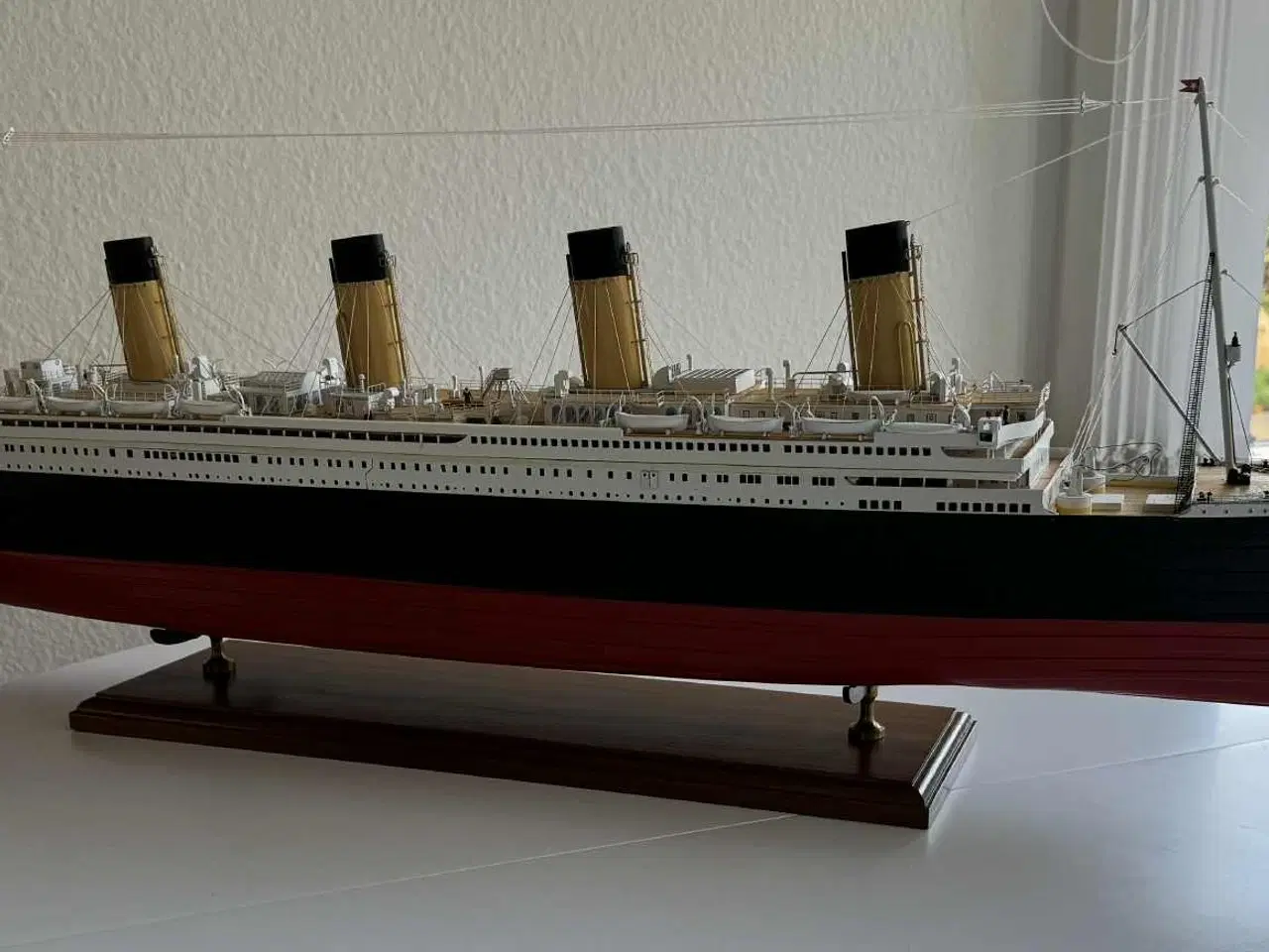 Billede 4 - Modelskib af Titanic