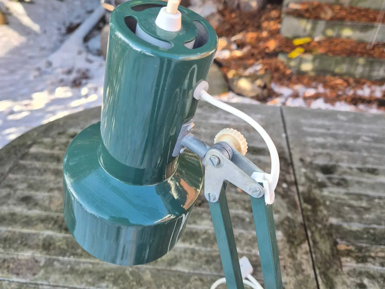 Billede 4 - To forskellige, men matchende grønne væglamper