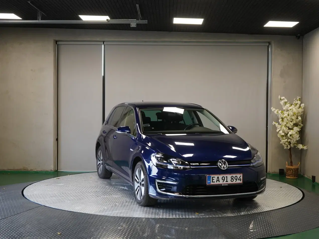 Billede 8 - VW e-Golf 100 kW – 2020 – Elbil med alt i udstyr!