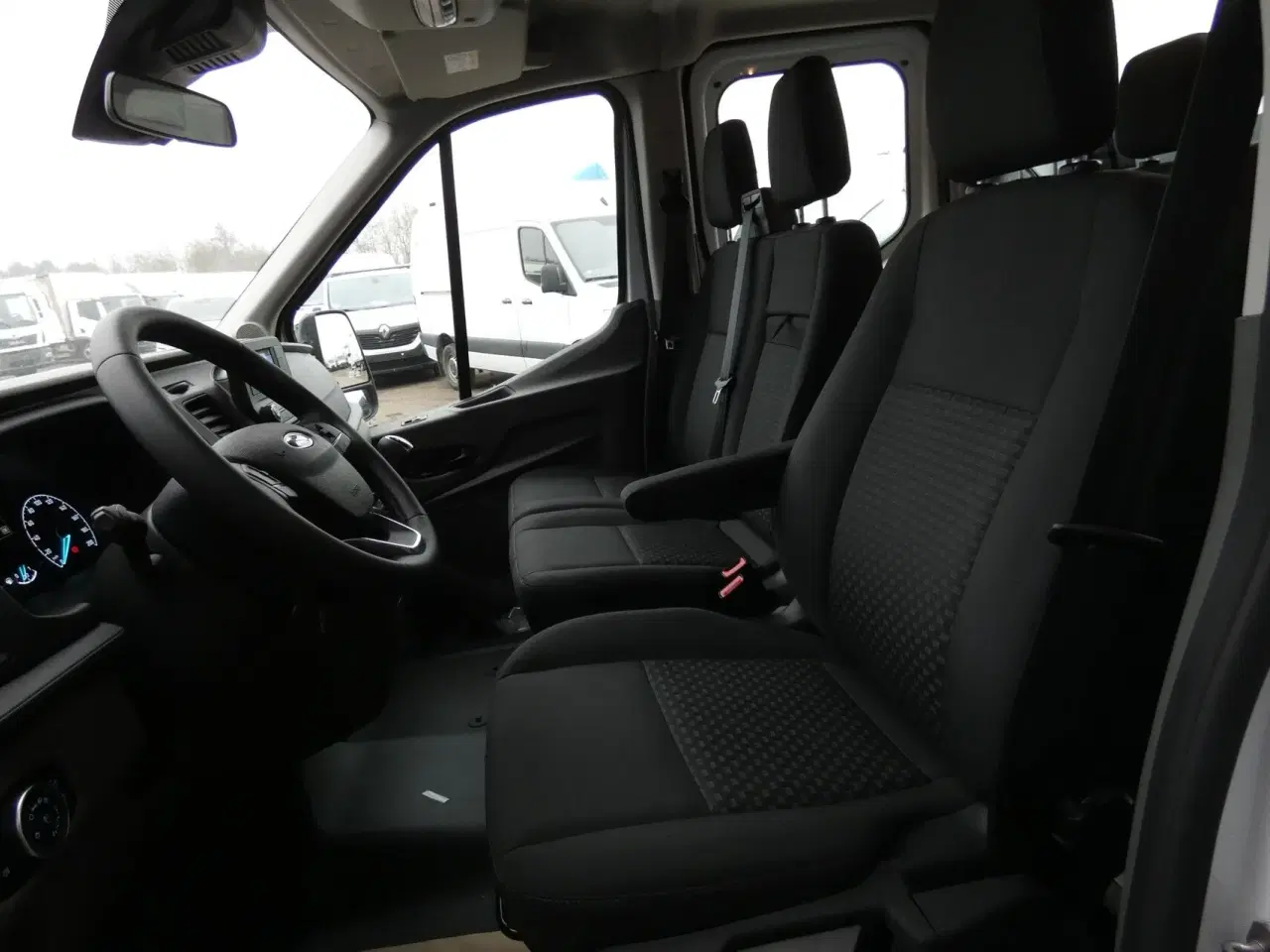 Billede 9 - Ford Transit 350 L3H1 2,0 TDCi Trend 130HK DobKab 6g