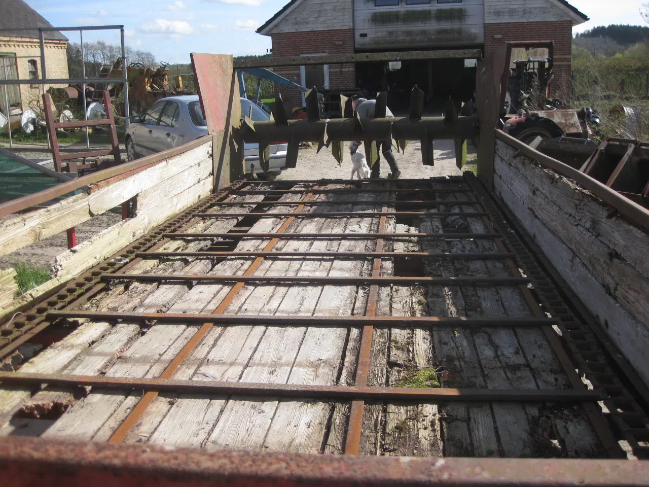 Billede 4 - T:I:M  møgspreder 