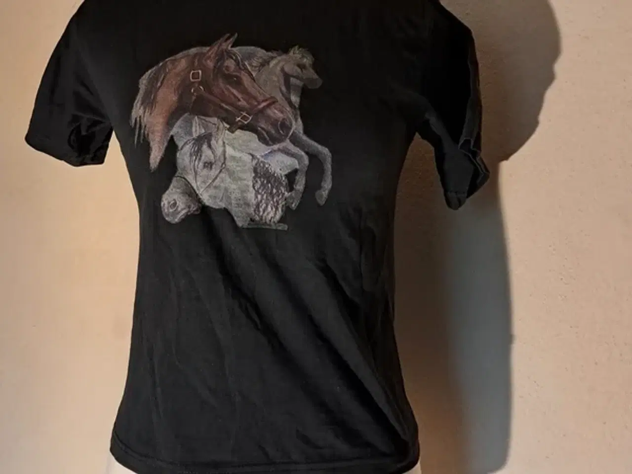 Billede 1 - Basta Pasta str. 6 t-shirt