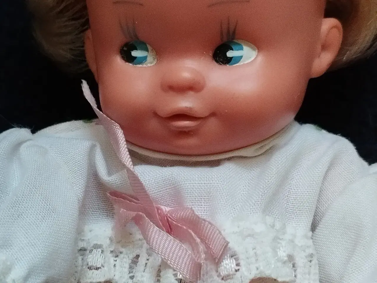 Billede 2 - Vintage Trunte dukke, 17 cm høj. 