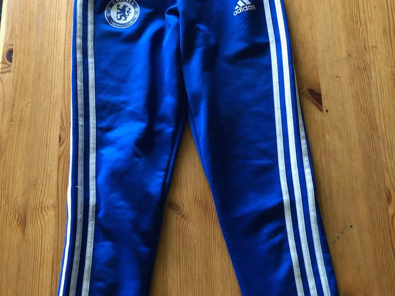 Billede 1 - Adidasbuks m Chelsea-logo