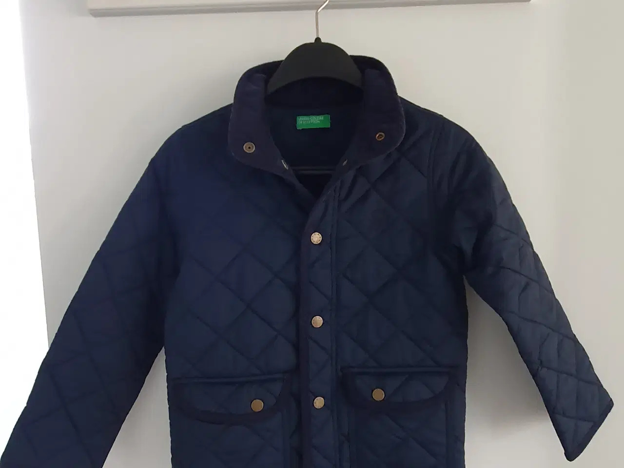 Billede 1 - Elegang jakke fra Benetton til dreng 120 cl