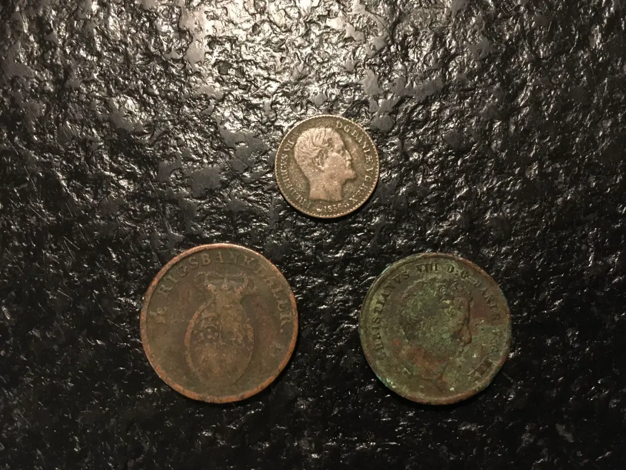 Billede 2 - 3 gamle danske mønter
