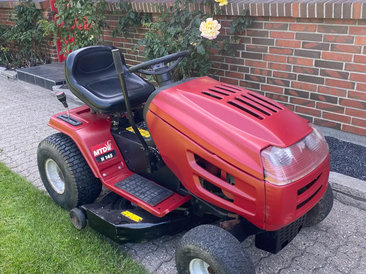 Billede 1 - Havetraktor Mtd 14,5 Hk hydrostatisk fremdrift 