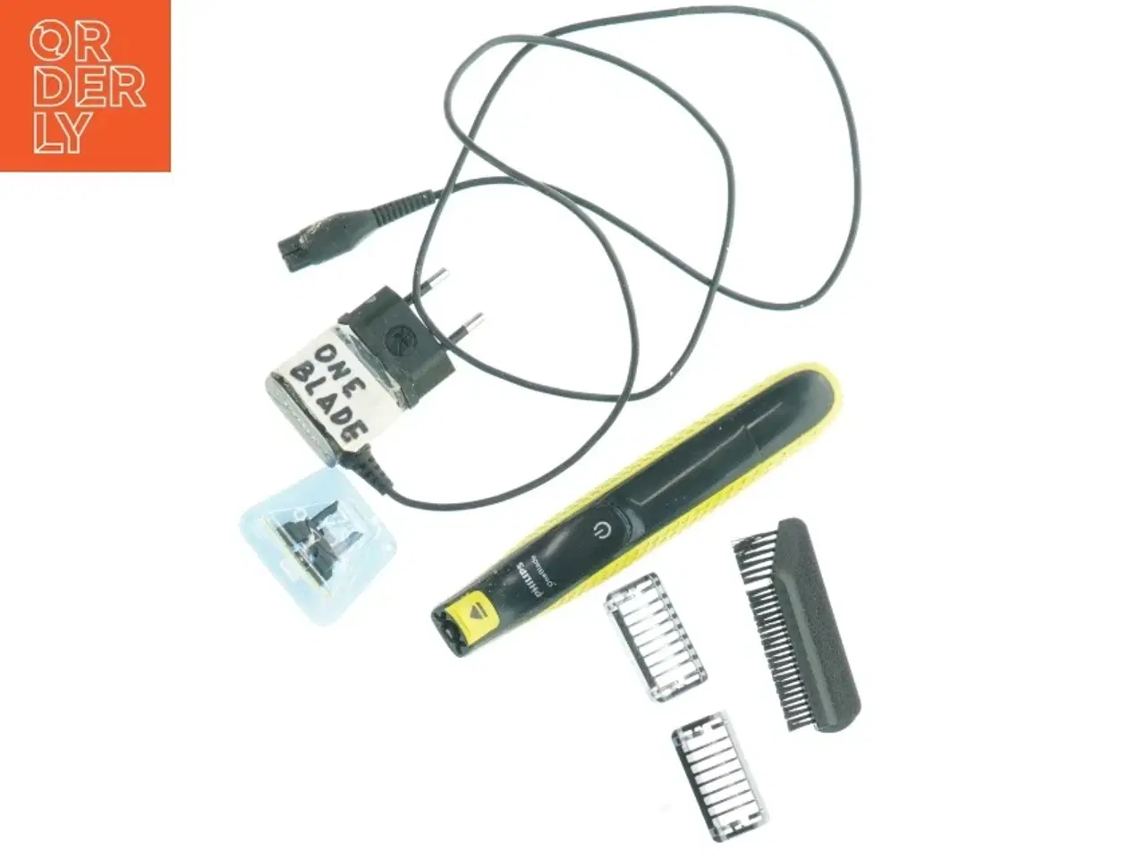 Billede 1 - Elektrisk barbermaskine med tilbehør fra Philips (str. 17x3 cm)