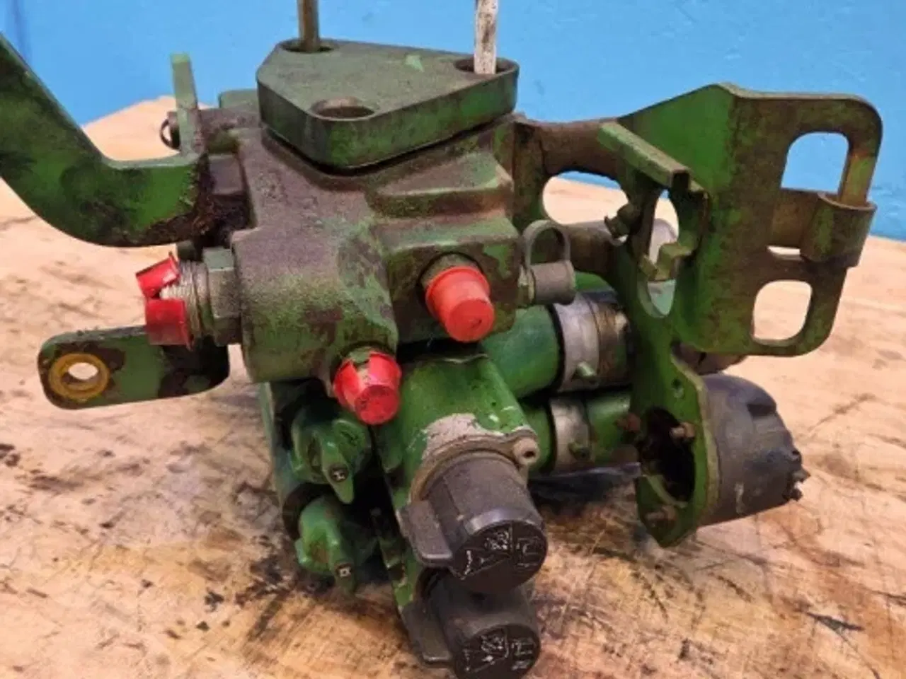 Billede 20 - John Deere 6300 Hydraulikventil AL111254