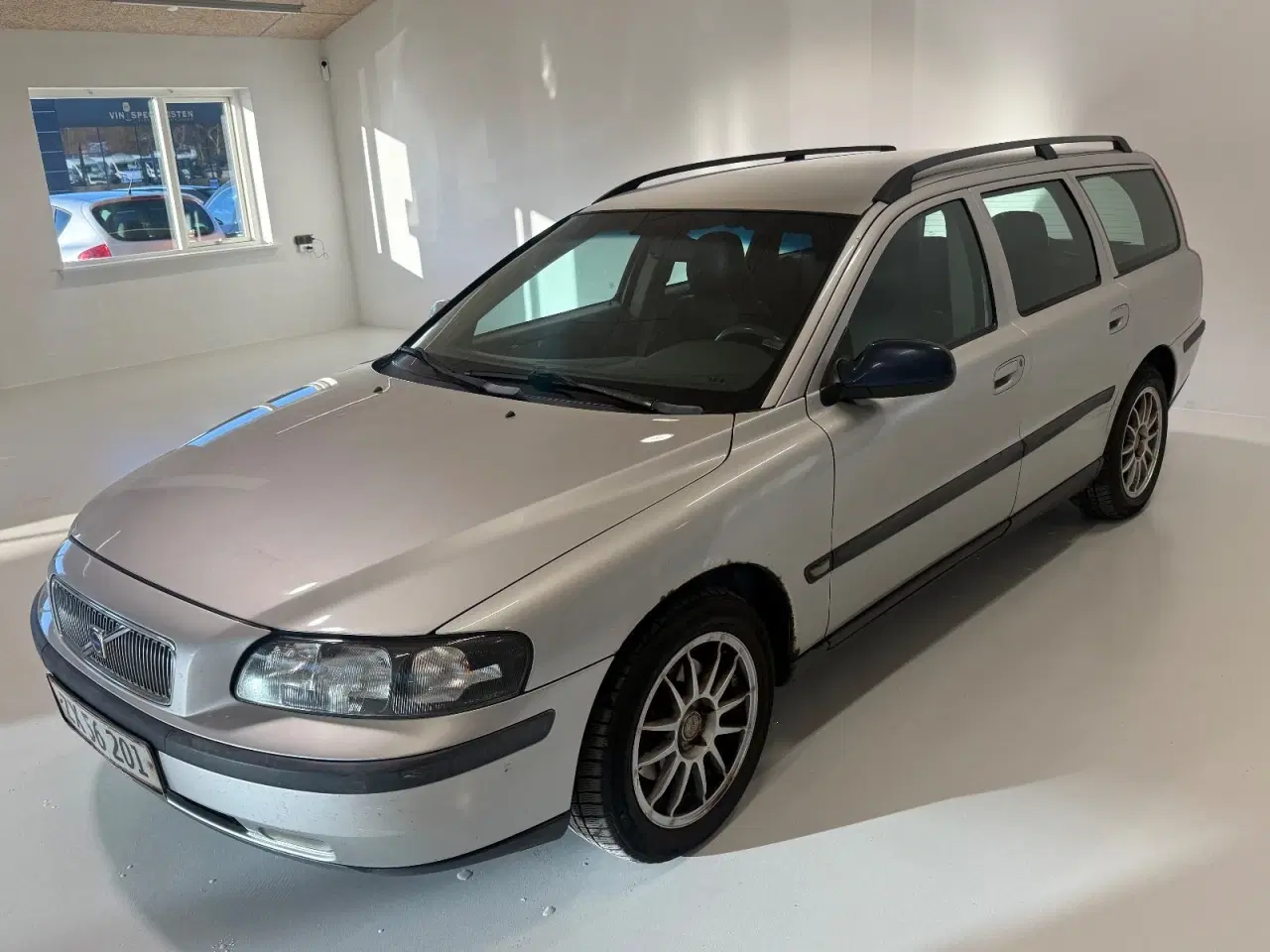 Billede 3 - Volvo V70 2,4 140