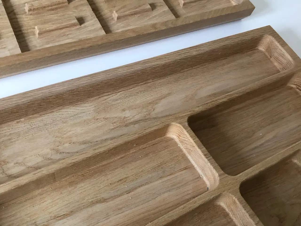 Billede 1 - Skuffeindsats i egetræ til Svanekøkken