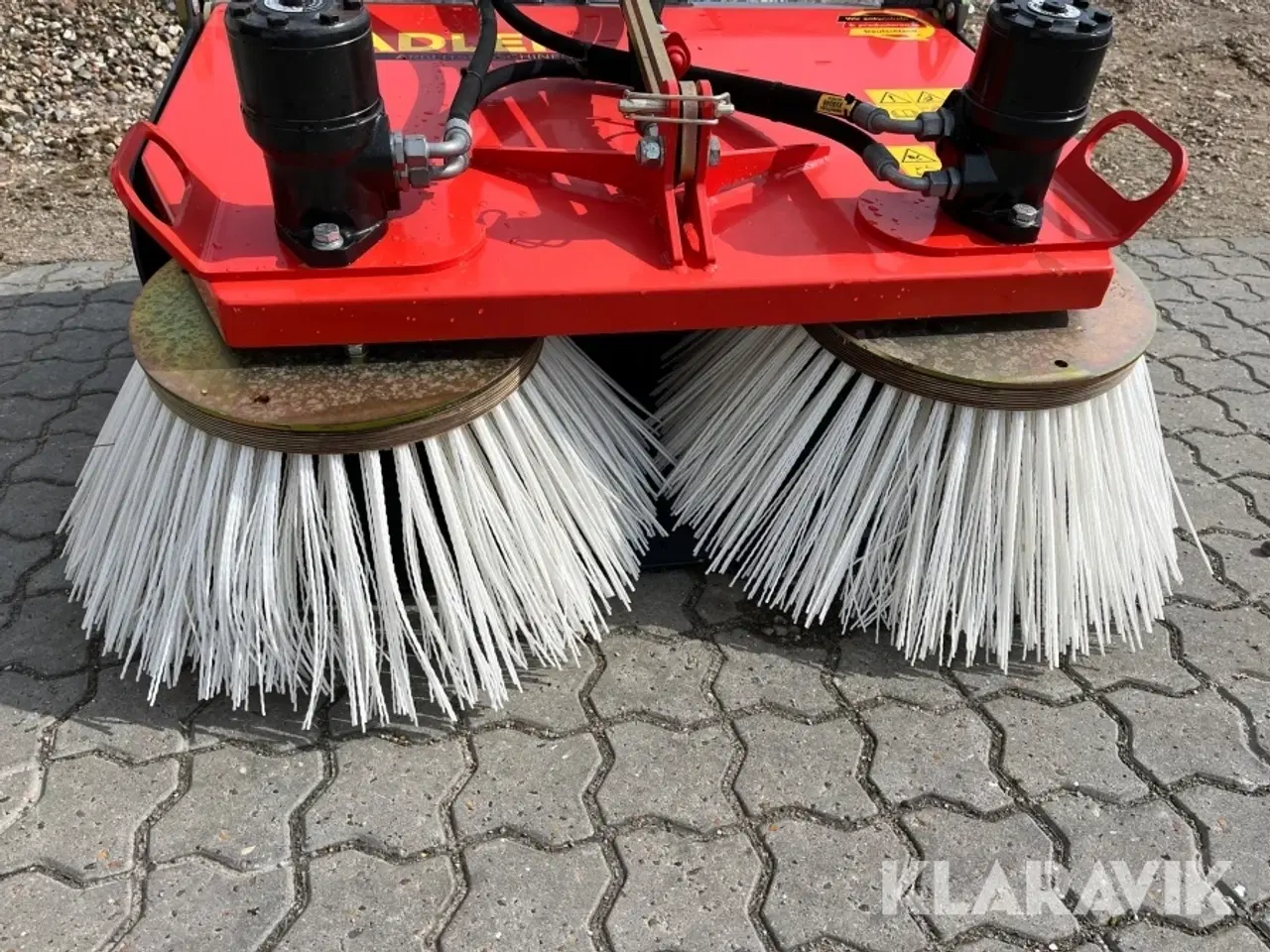 Billede 7 - Fejemaskine Adler R100