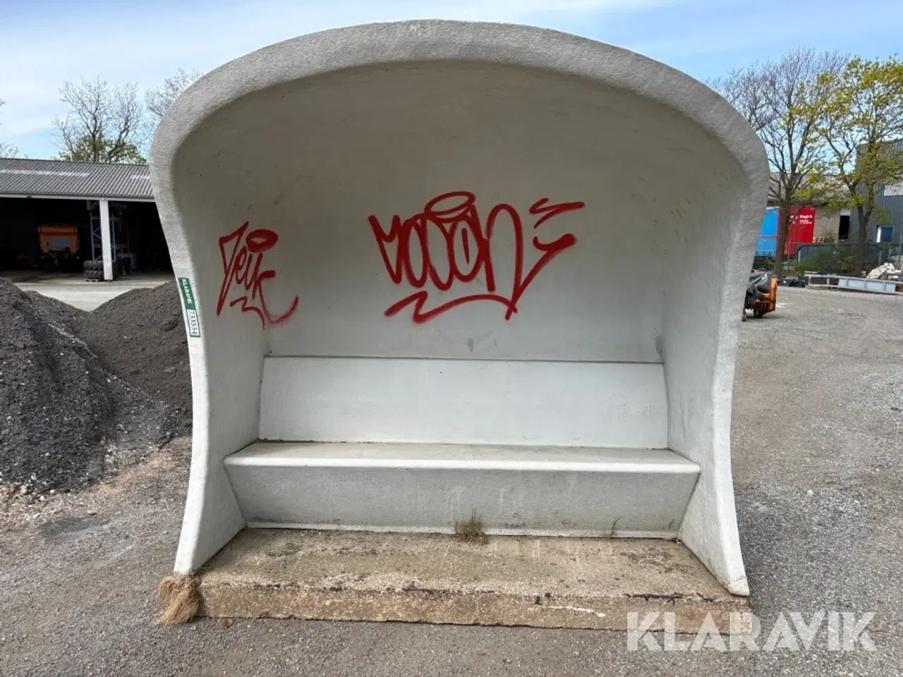 Billede 2 - Busskur - I glasfiber