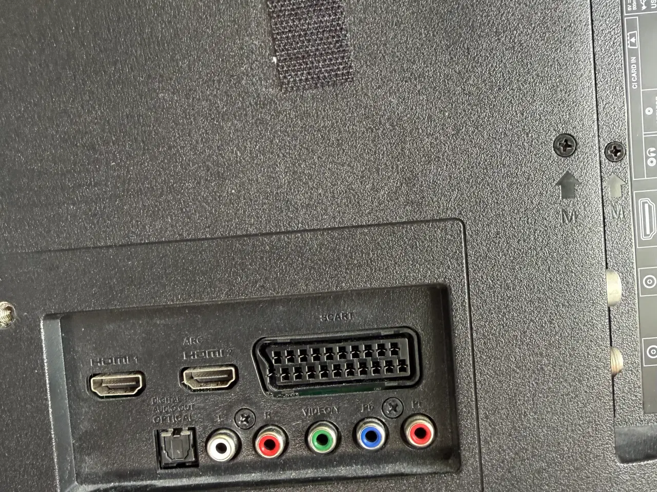 Billede 6 - Sharp 32" fladskærms-TV med fjernbetjening – 600.-