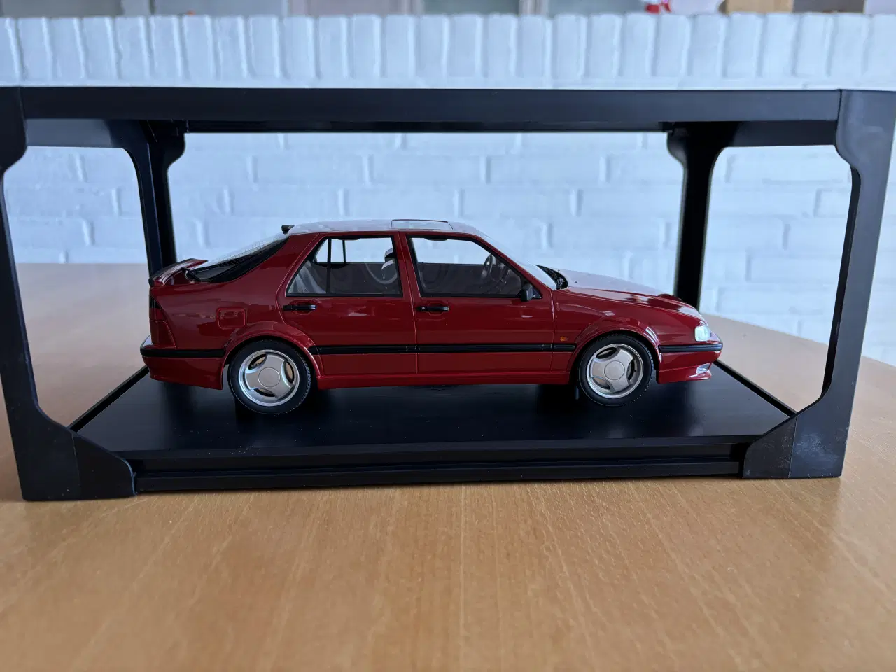 Billede 5 - Saab 9000 Aero 1:18