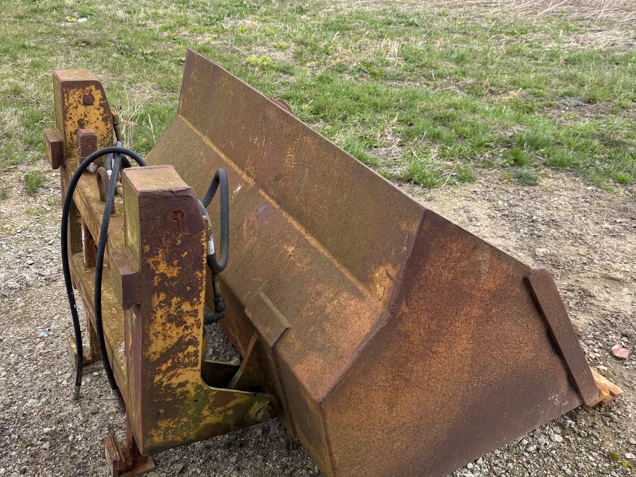 Billede 1 - Høj tip skovle til gaffeltruck 