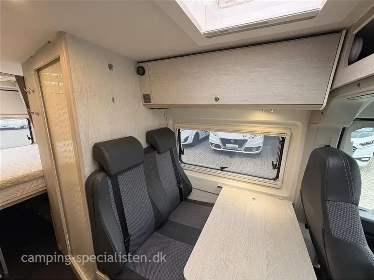 Billede 7 - 2022 - Tourne 6.0 Black Edition   Tourne 6.0 Black Edition 2022 - Se den nu hos Camping-Specialisten.dk