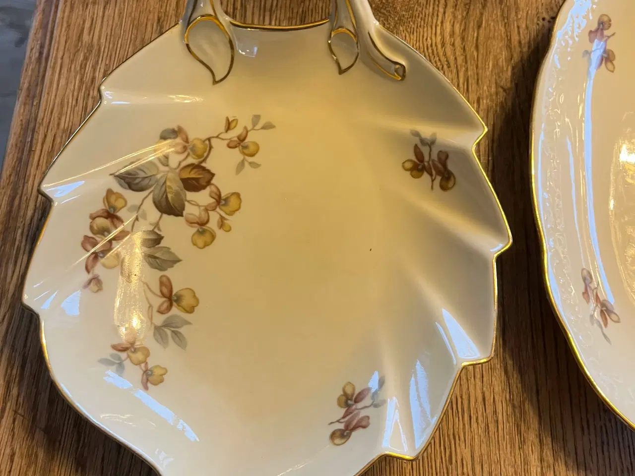 Billede 5 - Rosenborg Kaffestel og spisestel