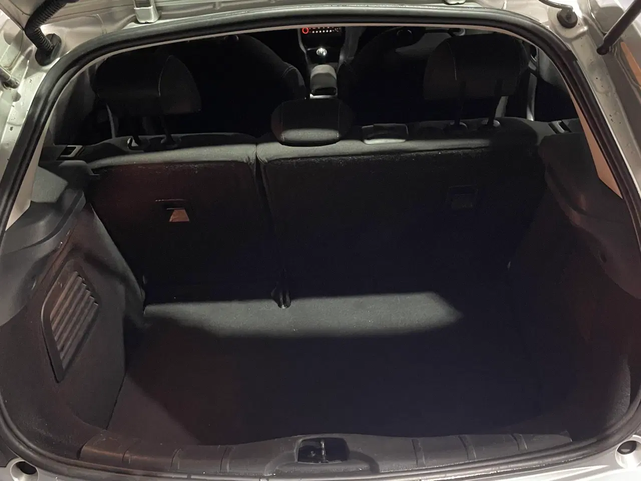 Billede 4 - Citroen C3, 2012, kørt 178000km. Velholdt