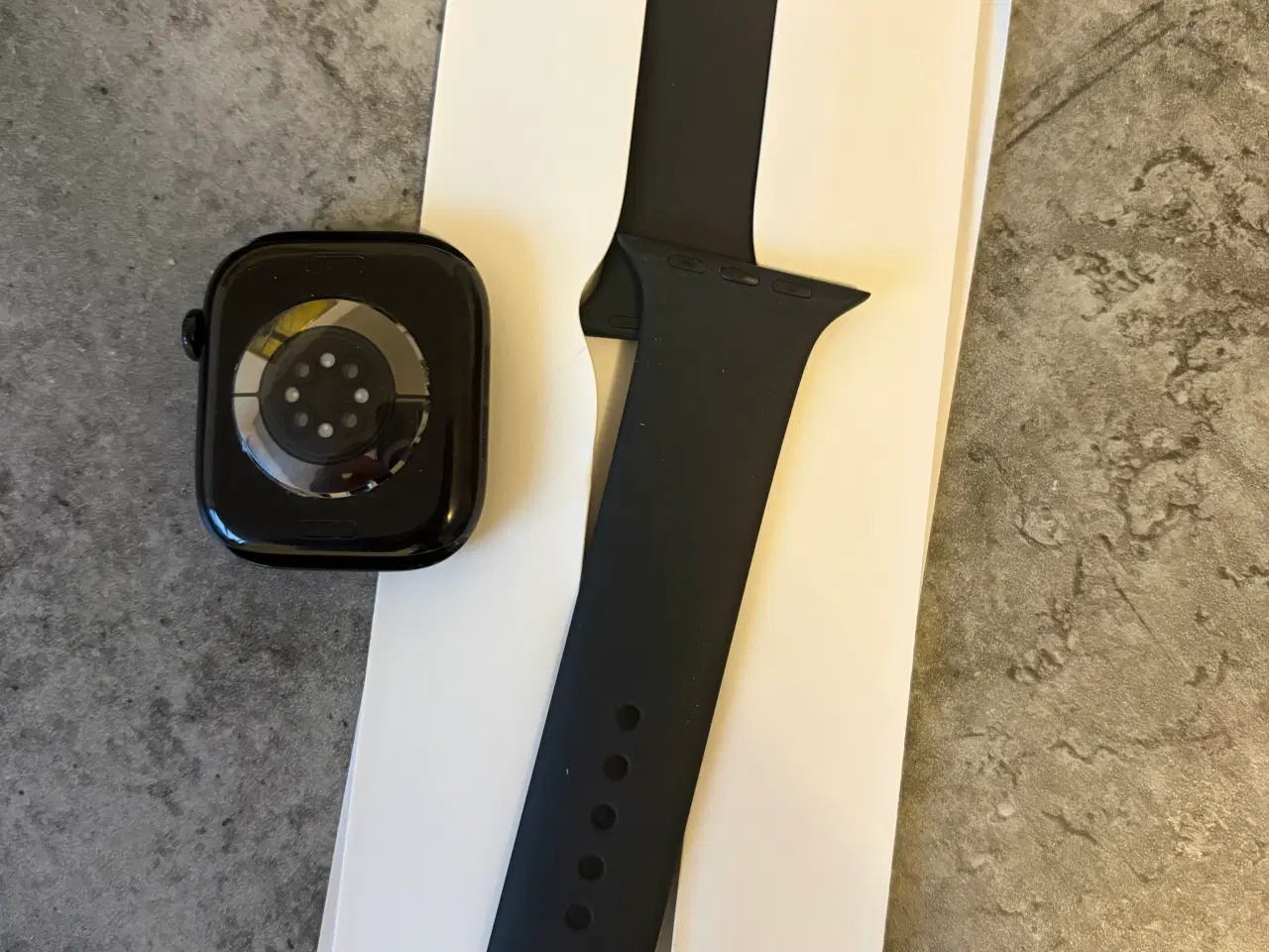 Billede 3 - Apple Smart Watch Serie 11 46 mm GPS Jet Black