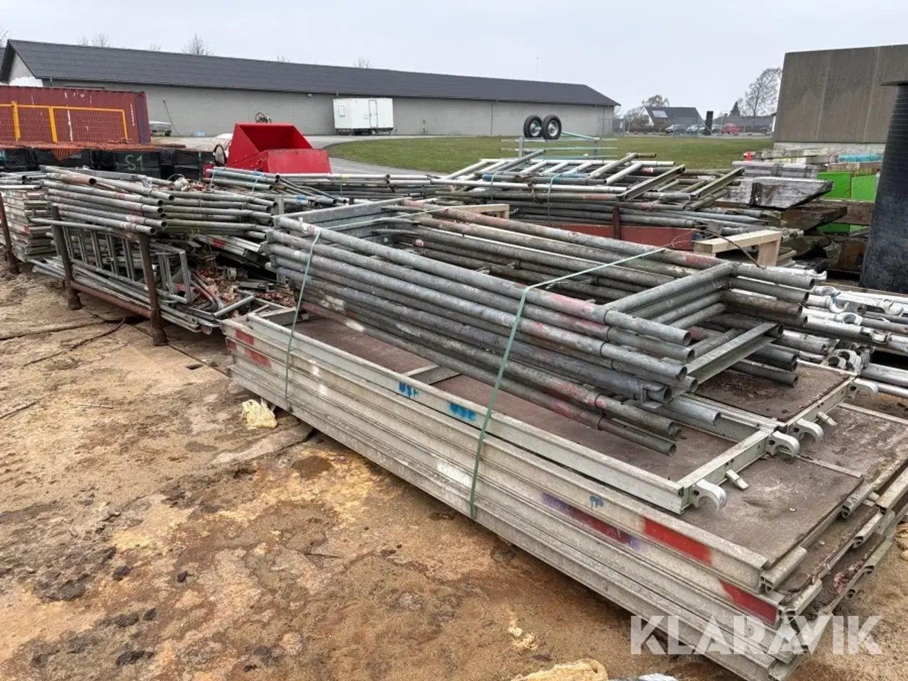 Billede 2 - Stillads Jumbo og andre rullestillads diverse andet 8 blandede paller samlet lot