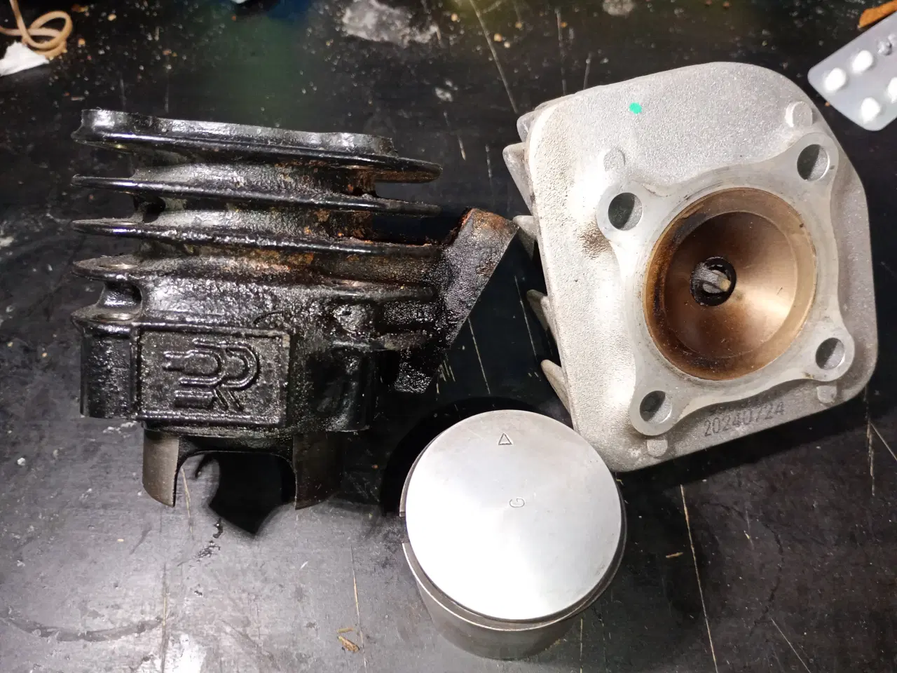 Billede 1 - Næsten nyt DR Racing Cylinderkit 47mm 70cc 10mm