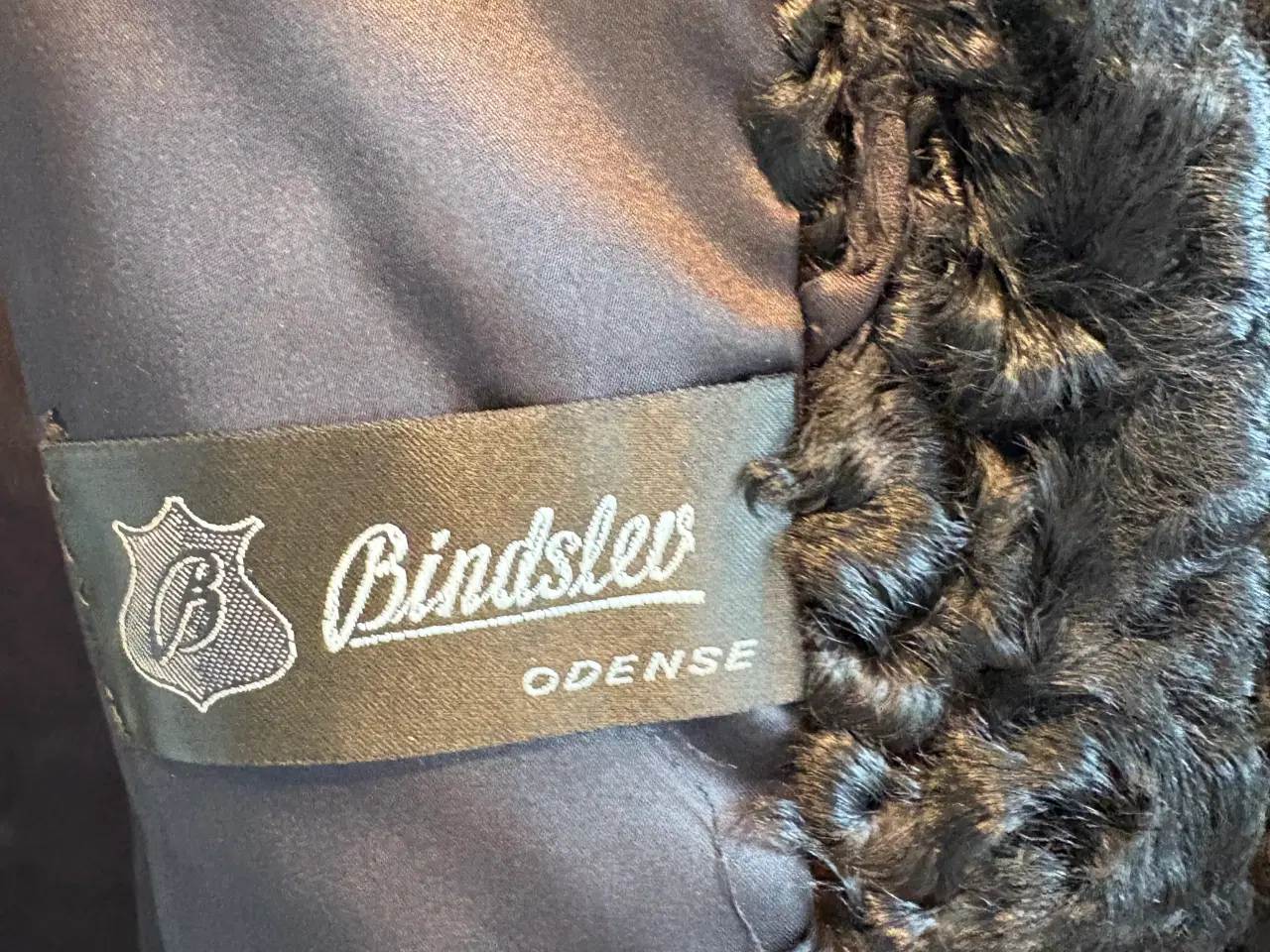Billede 2 - Flot Persianer pels str. 44