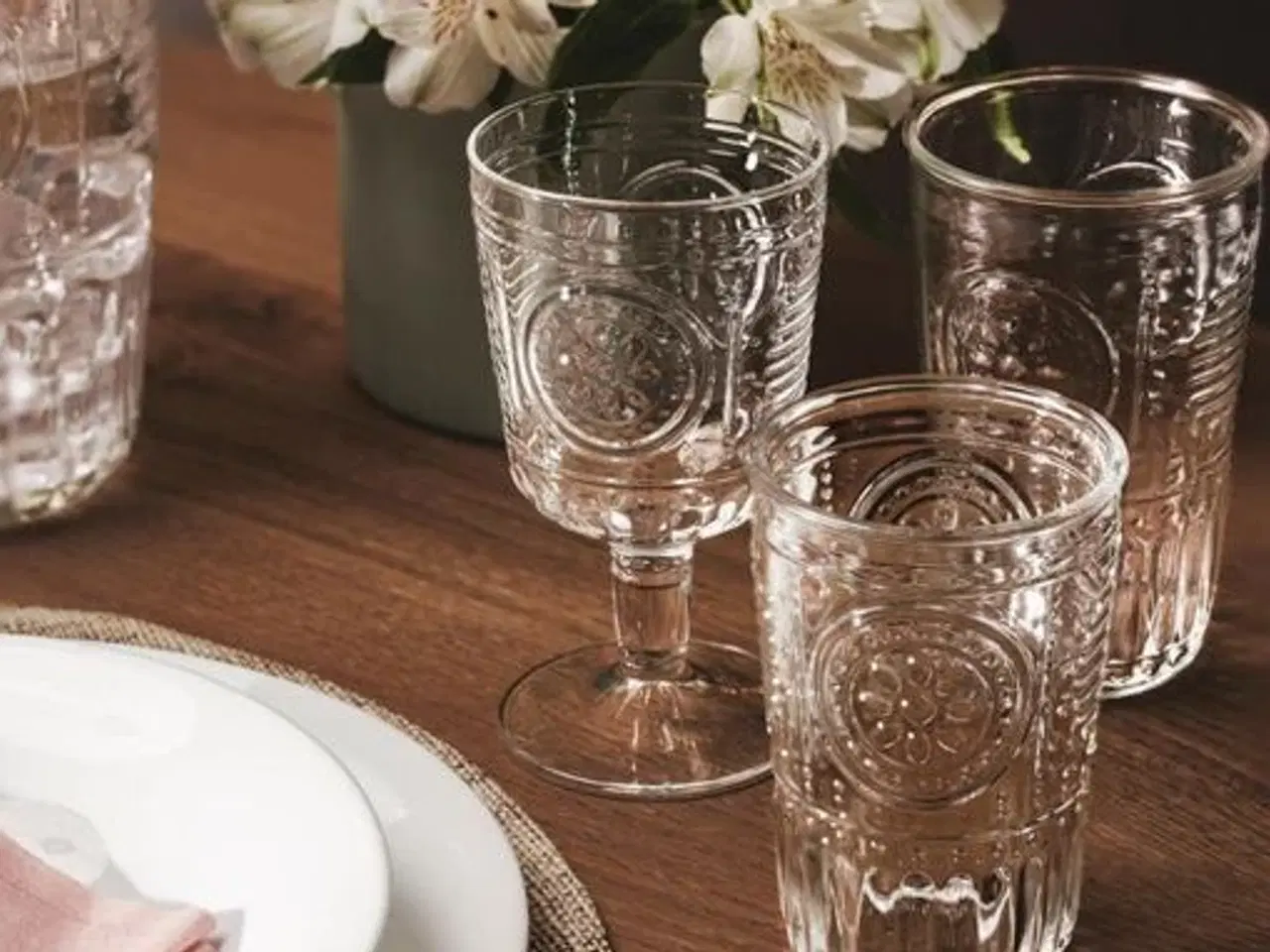 Billede 2 - 24 spritnye drikkeglas – klar til fest