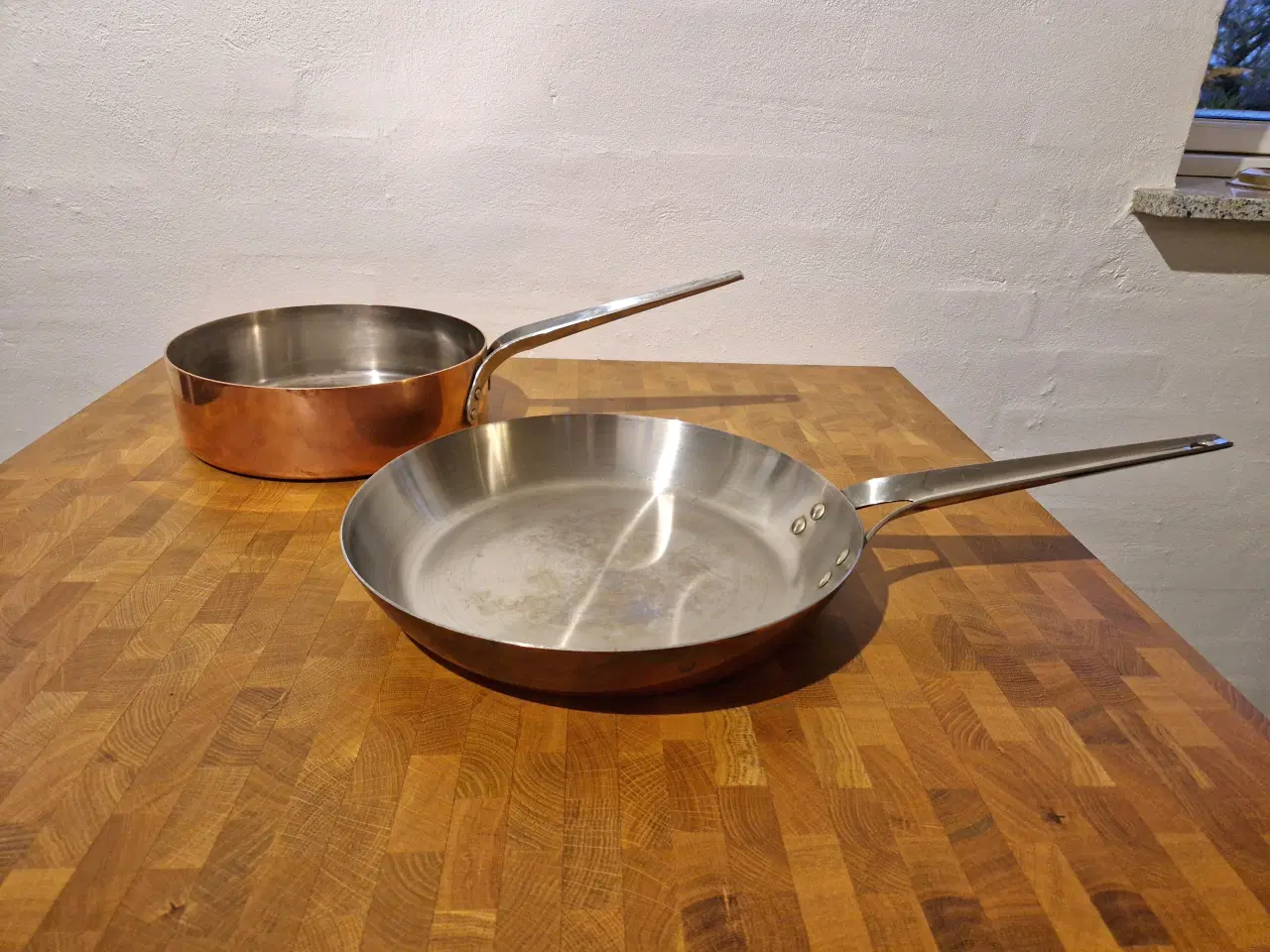 Billede 1 - 2 store Georg Jensen pander i kobber