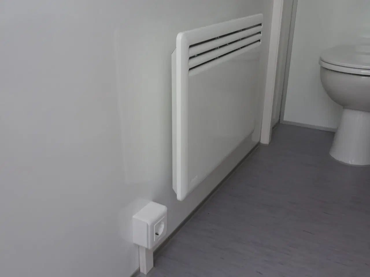 Billede 5 - Type 570: Komplet køkkenvogn med bad og toilet