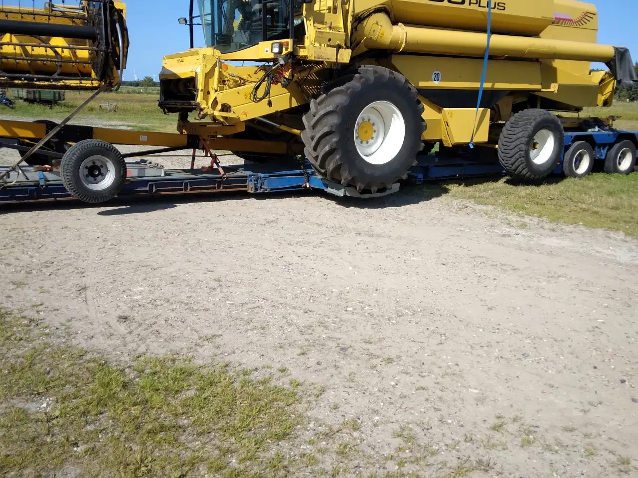 Billede 2 - Mejetærsker New Holland TX68 Plus