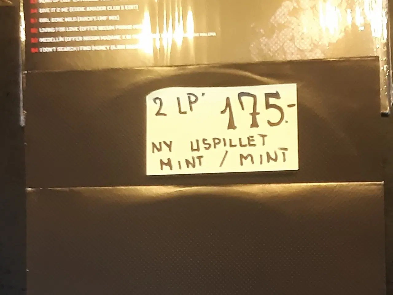 Billede 2 - Madonna ... Finally enough love