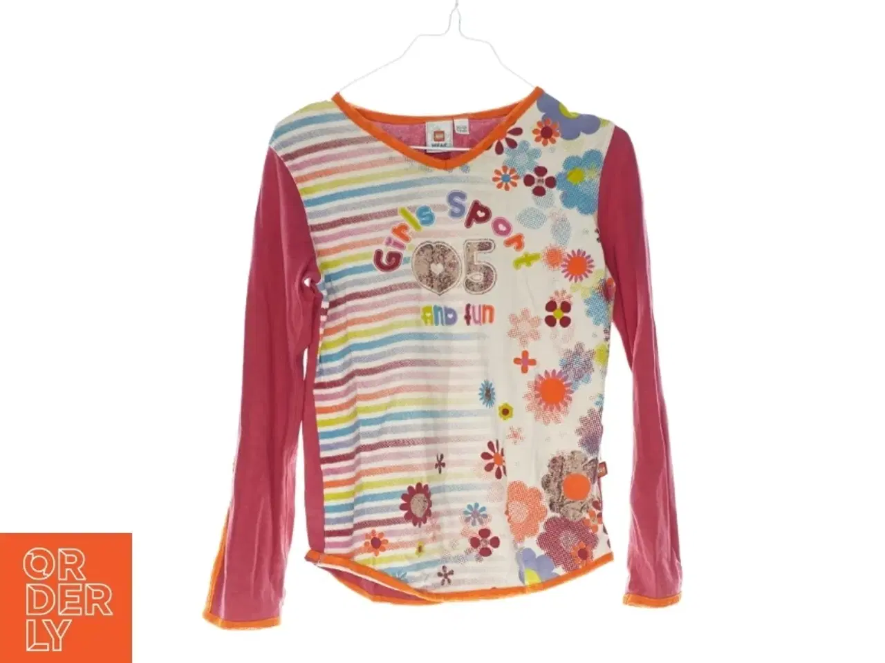 Billede 1 - Bluse fra Lego (str. 122 cm)