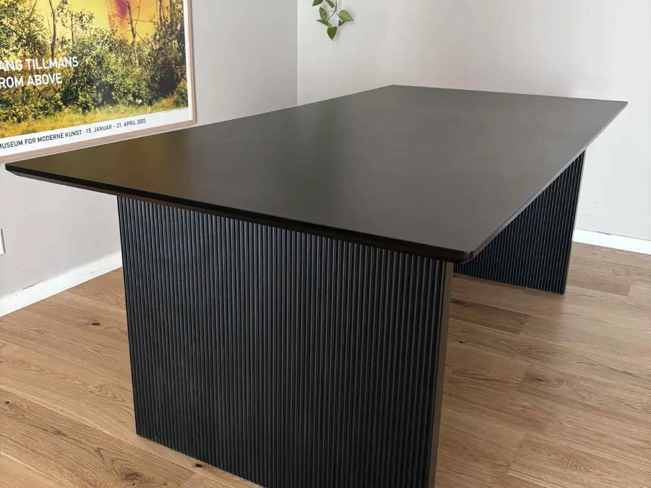 Billede 2 - Billigt ved hurtig afhentning, Spisebord VAIL