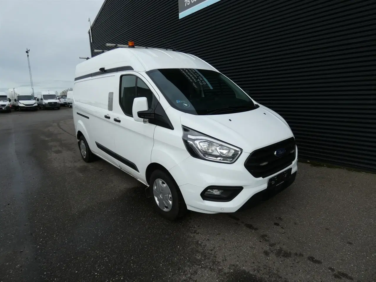 Billede 3 - Ford Transit Custom 300 L2H2 2,0 TDCi Trend VÆRKSTEDSBIL 130HK Van Man.