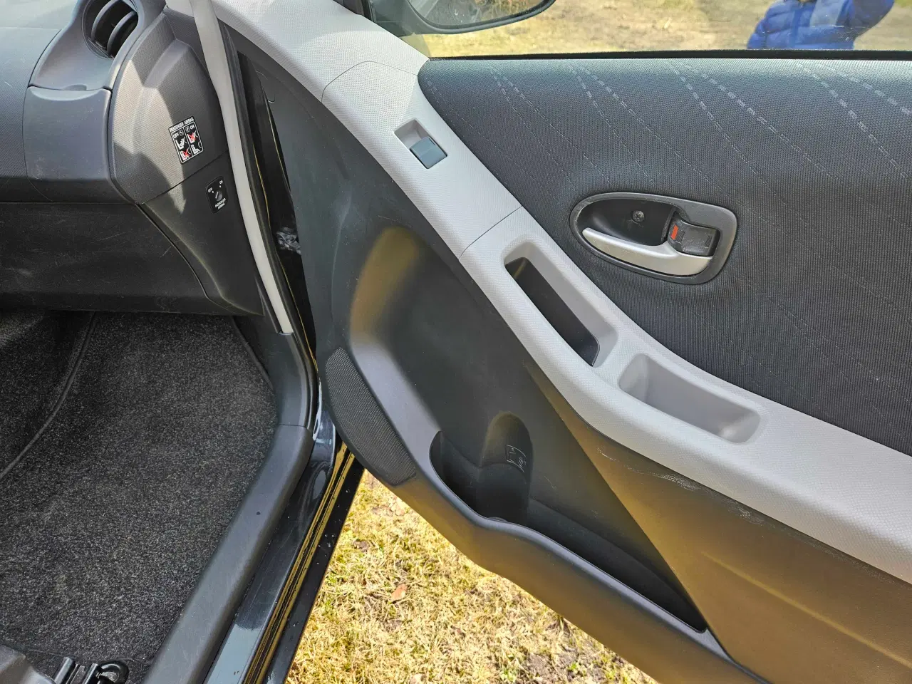 Billede 6 - Toyota Yaris 1,4 4d4