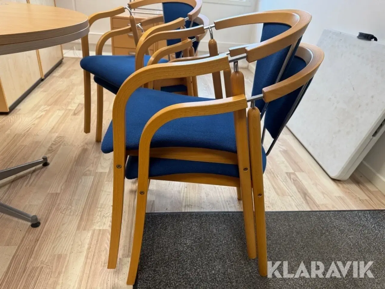 Billede 9 - Bord og stole