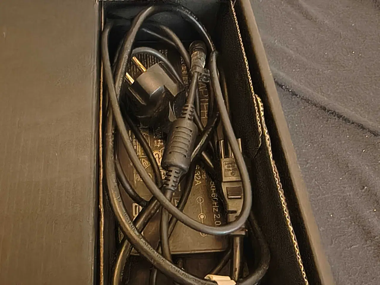 Billede 3 - ASUS ROG GR8 – Kompakt Gaming PC i original kasse