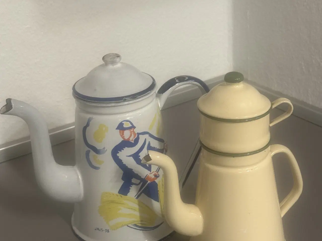 Billede 9 - Blåt køkkentøj og krukker